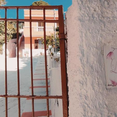 Villa La Casa Rosa Ponza Exterior foto